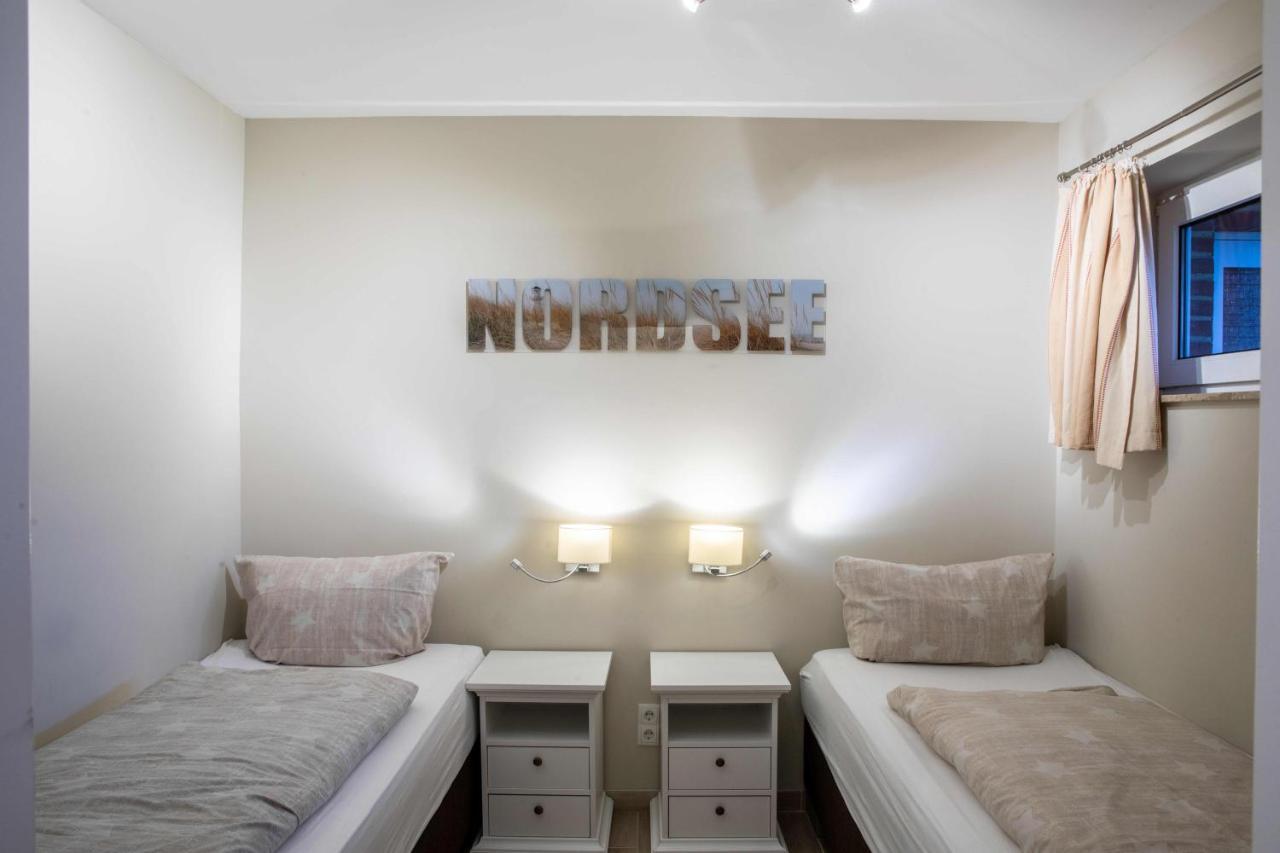 Ferienwohnung Beeke Wyk auf Föhr Esterno foto