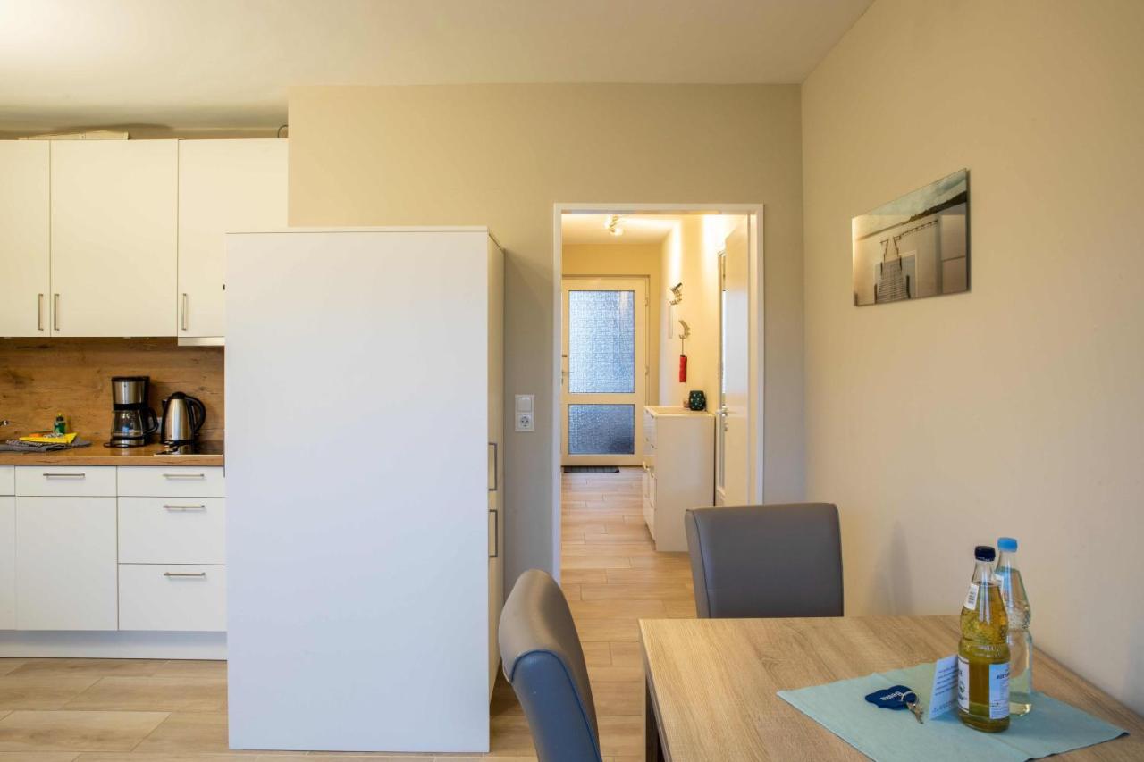 Ferienwohnung Beeke Wyk auf Föhr Esterno foto